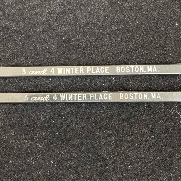 Lot of 13 Vintage Hotel, Restaurant & Bar Swizzle Sticks/Cocktail Stirrers - Picture 9 of 17